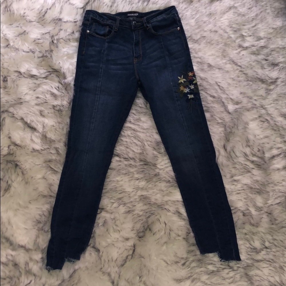Fashion Nova’s Cropped cut off high rise jeggings